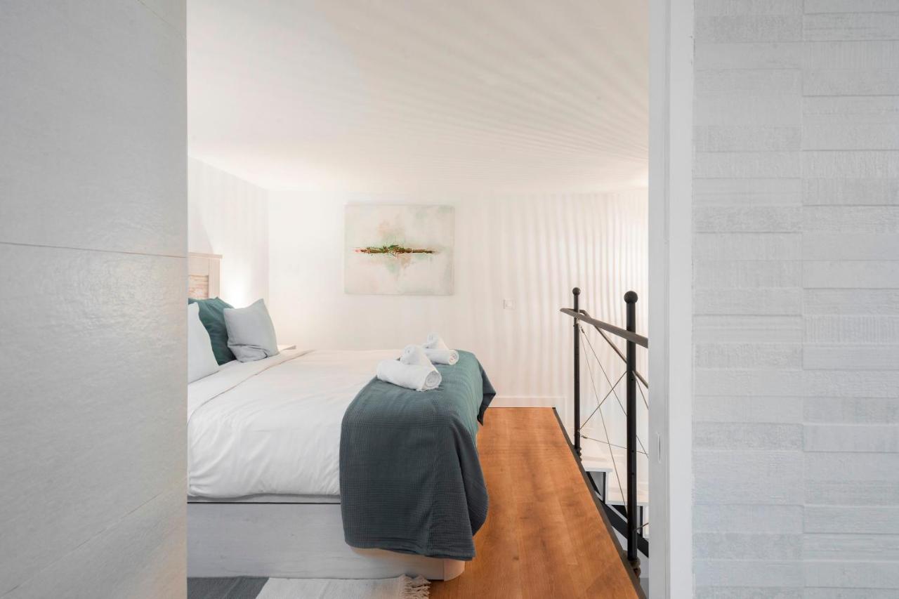 1 Bedroom 1 Bathroom Furnished - Lavapies - Duplex Madrid Exterior photo